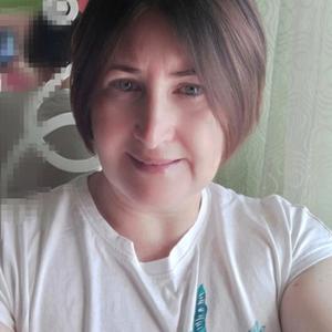 Девушки в Воткинске: Валентина, 44 - ищет парня из Воткинска