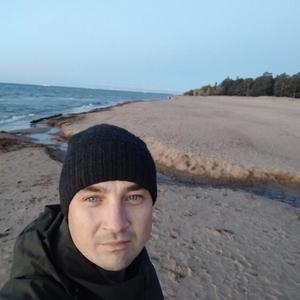 Алексей, 38 лет, Волхов