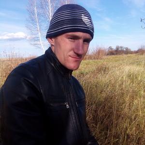 Парни в Тулуне: Дмитрий, 30 - ищет девушку из Тулуна