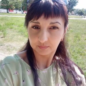 Девушки в Новомичуринске: Ксения, 44 - ищет парня из Новомичуринска