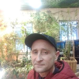 Парни в Новосибирске: Кирилл, 42 - ищет девушку из Новосибирска
