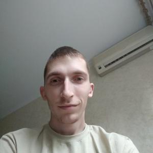 Илья, 32 года, Батайск