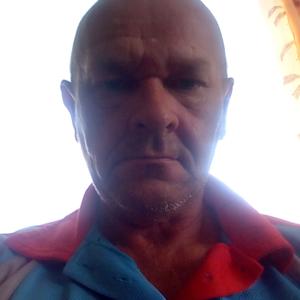 Андрей, 56 лет, Белозерск