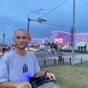 Парни в Краснодаре (Краснодарский край): Андрей, 24 - ищет девушку из Краснодара (Краснодарский край)