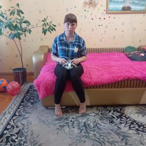 Девушки в Нижнеудинске: Ирина, 30 - ищет парня из Нижнеудинска