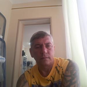Анатолий, 48 лет, Ейск