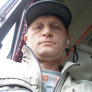 Парни в Владивостоке: Максим, 44 - ищет девушку из Владивостока