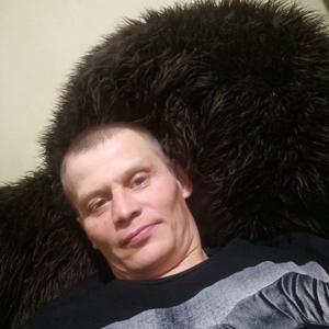 Парни в Томске: Евгений Балашов, 40 - ищет девушку из Томска