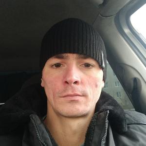 Парни в Челябинске: Кирилл, 38 - ищет девушку из Челябинска