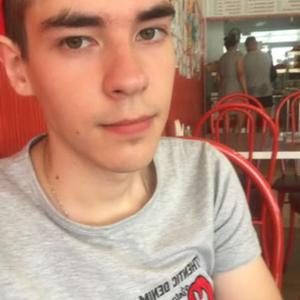 Парни в Сыктывкаре: Алексей, 23 - ищет девушку из Сыктывкара