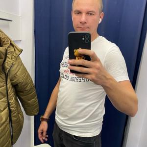 Олег, 38 лет, Зеленоград