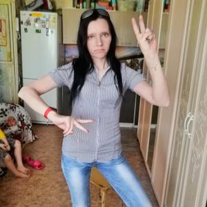 Девушки в Новомосковске: Леся, 38 - ищет парня из Новомосковска