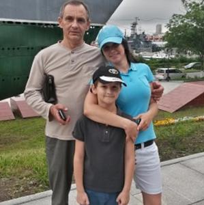 Парни в Владивостоке: Андрей, 58 - ищет девушку из Владивостока