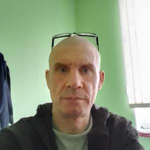 Олег, 54 года, Сургут
