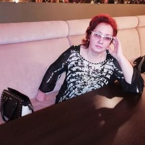Девушки в Новомосковске: Кларисса Морская, 59 - ищет парня из Новомосковска