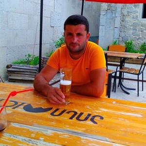 Парни в Тбилиси: Артур, 38 - ищет девушку из Тбилиси