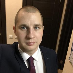 Валентин, 29 лет, Псков