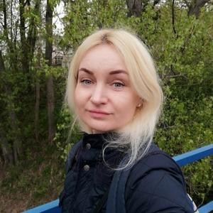 Девушки в Гродно: Ольга, 40 - ищет парня из Гродно