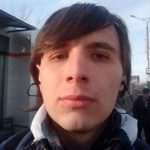 Парни в Омске: Илья, 28 - ищет девушку из Омска