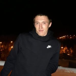 Овчинников, 27 лет, Калуга