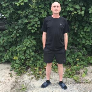 Игорь, 47 лет, Владивосток
