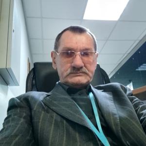 Игорь, 65 лет, Тюмень