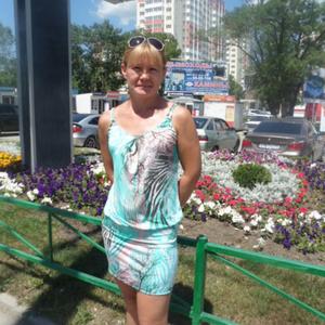 Девушки в Белая Калитве: Оля Тешибаева, 46 - ищет парня из Белая Калитвы