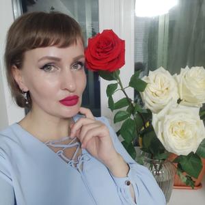 Девушки в Таганроге: Амалия, 35 - ищет парня из Таганрога